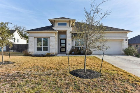 Photo of 163 Kellogg LN, Bastrop, TX 78602 (MLS # 3039335)