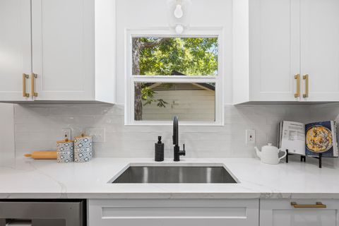 Tiny photo for 10206 Oak Hollow CIR, Austin, TX 78758 (MLS # 3545234)