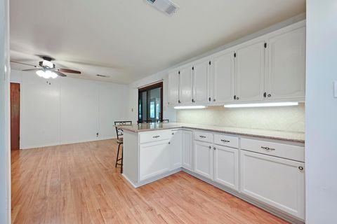Tiny photo for 4722 Frontier TRL, Austin, TX 78745 (MLS # 9979413)