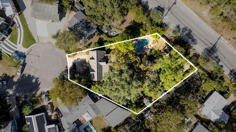 Photo of 3201 Overcup Oak DR, Austin, TX 78704 (MLS # 1571606)