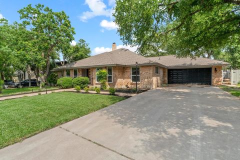 801 Lime Rock DR Round Rock TX 78681