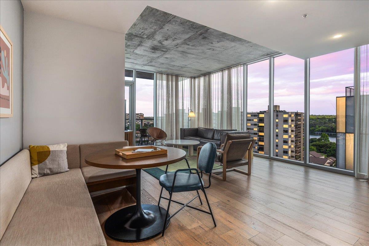 48 East Ave 1308
