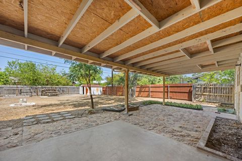 Tiny photo for 6906 Miranda DR, Austin, TX 78752 (MLS # 6838014)