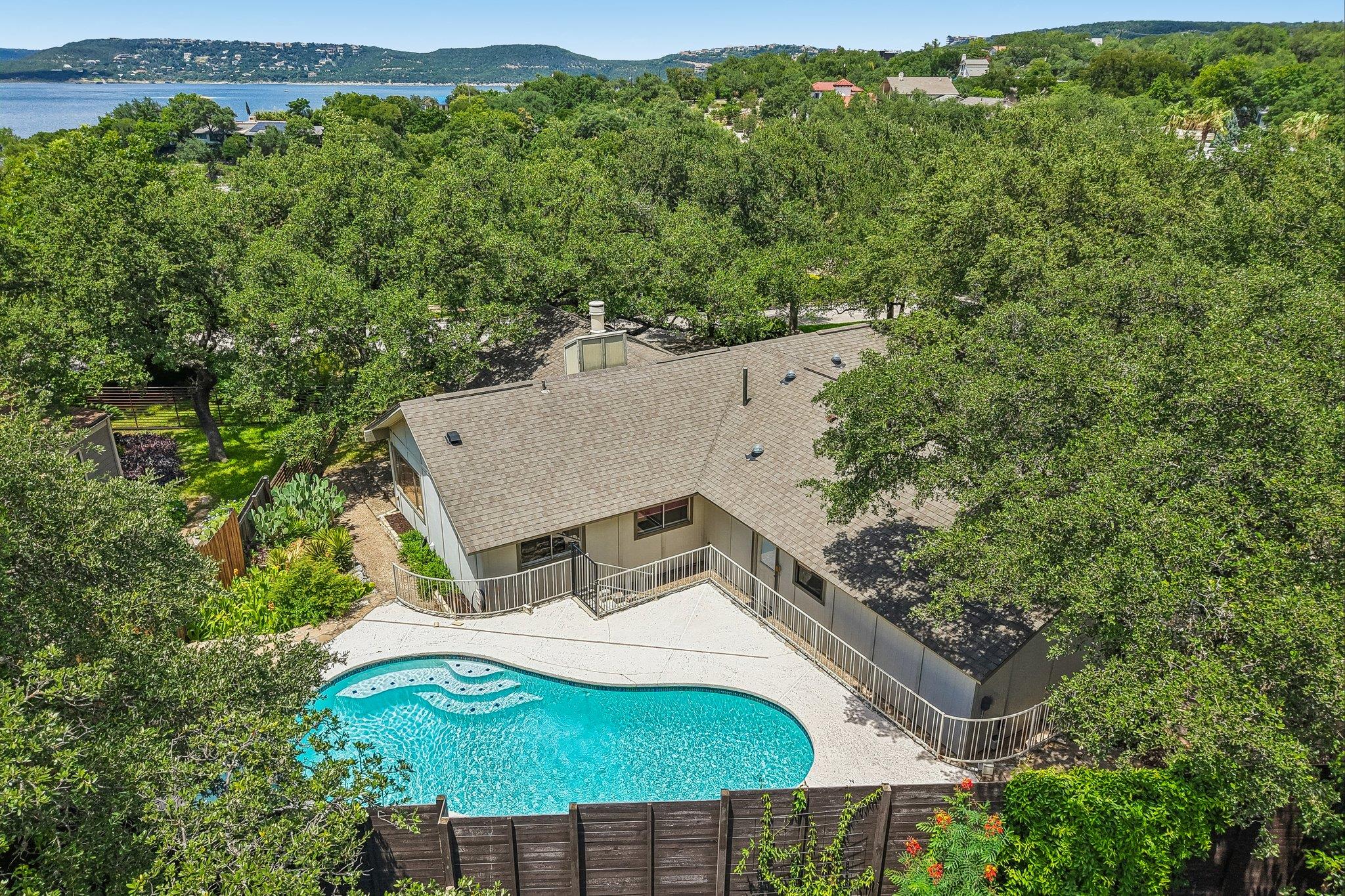 13101 Travis View LOOP