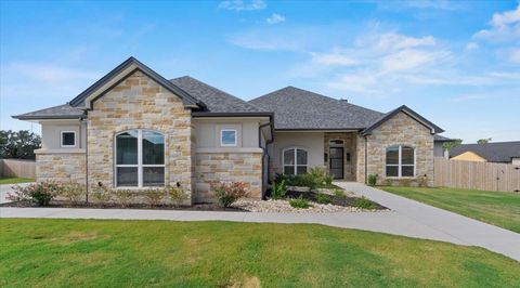 112 Vista De Luna LN Belton TX 76513