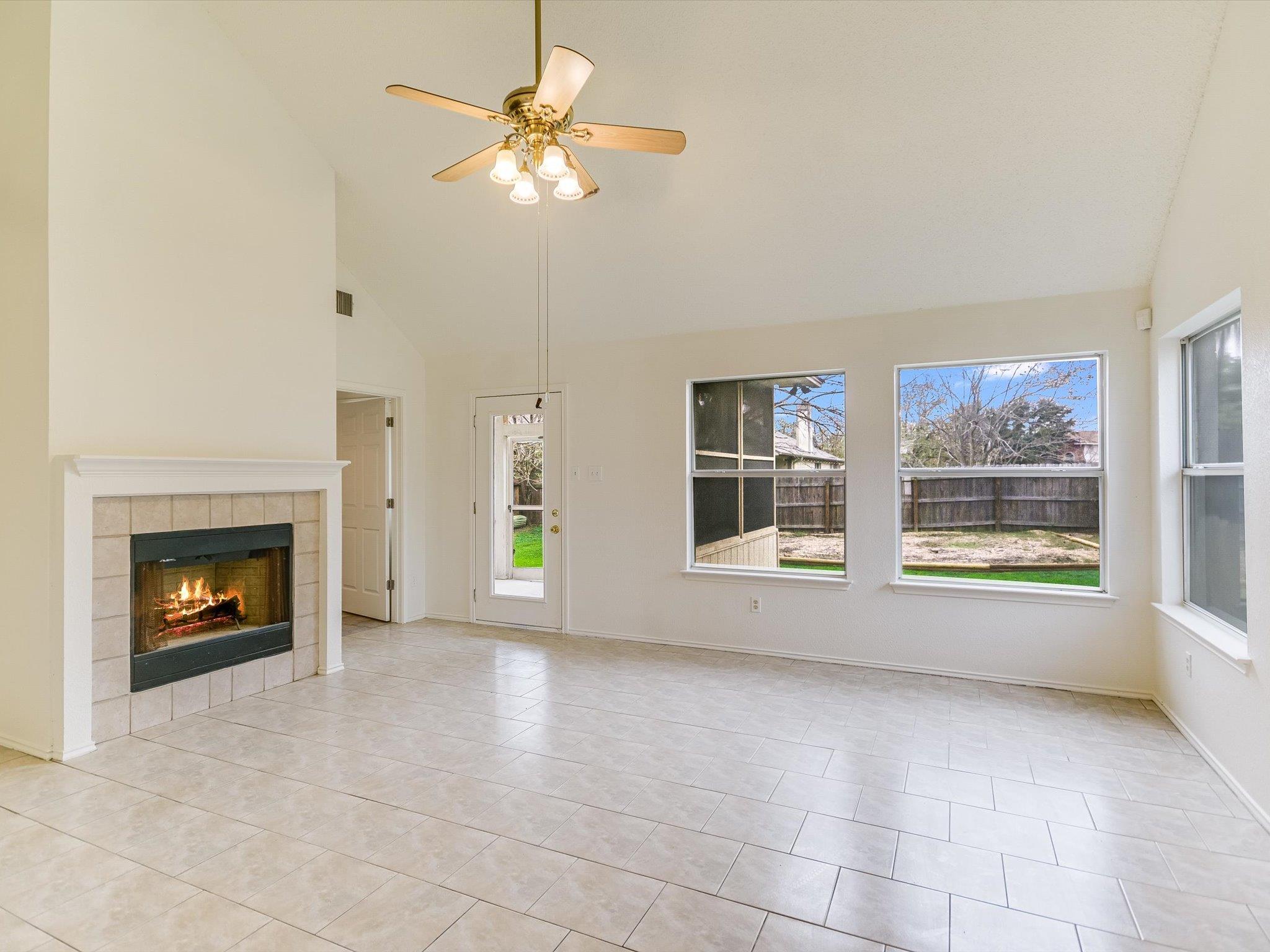 1201 Marigold WAY