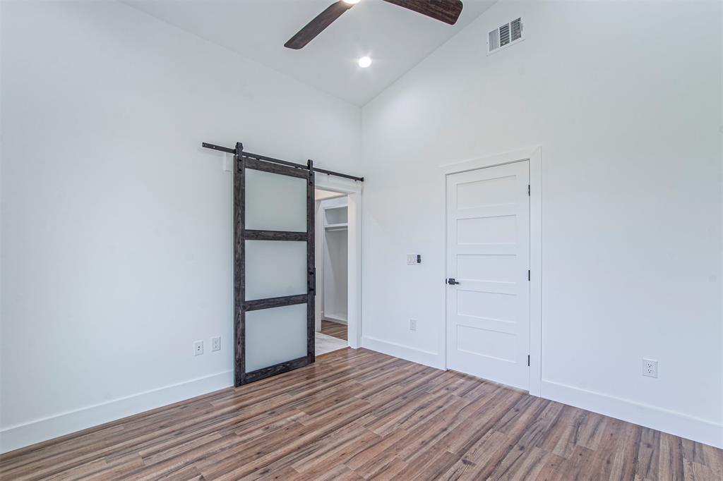 Photo 9 of 25 of 7107 Bethune Ave B condo