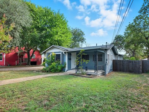Tiny photo for 2205 Coleto ST, Austin, TX 78722 (MLS # 6480946)