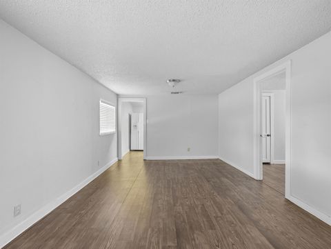 Tiny photo for 2205 Coleto ST, Austin, TX 78722 (MLS # 6480946)
