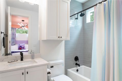 Tiny photo for 2415 E 10th ST, Austin, TX 78702 (MLS # 9904584)