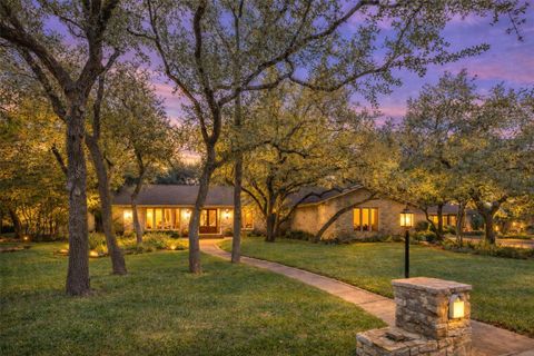 9403 Spring Hollow DR Austin TX 78750