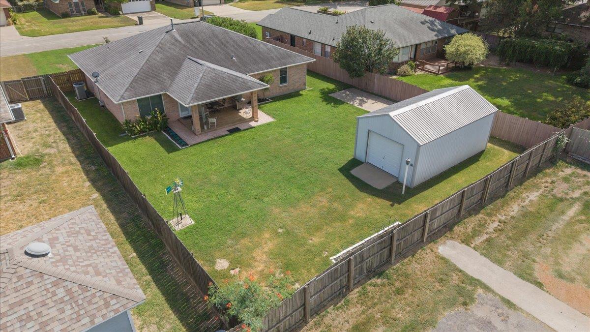 805 Craddock CT