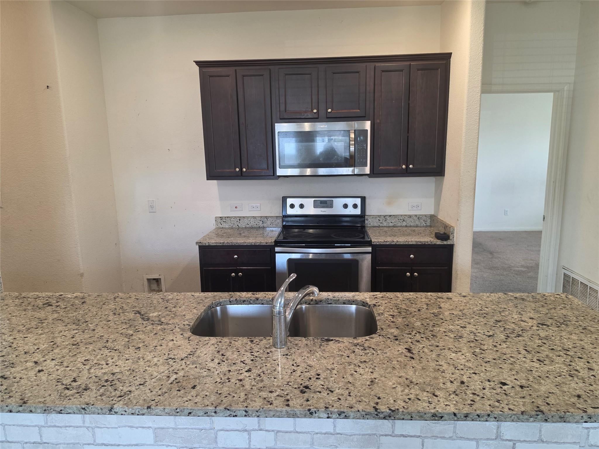 13801 Mark Christopher WAY