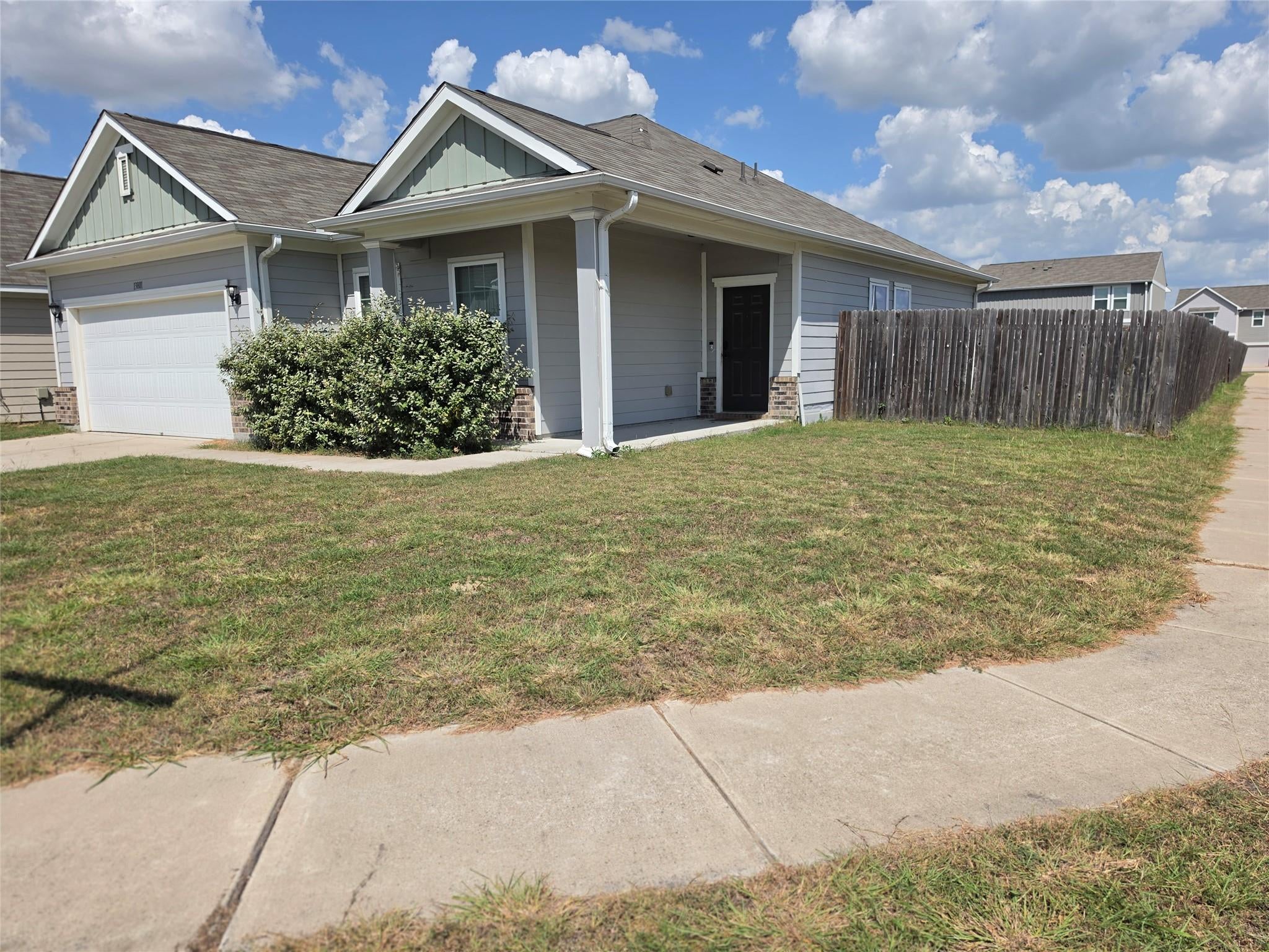 13801 Mark Christopher WAY