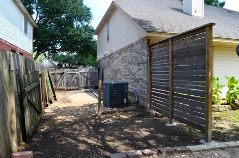 Tiny photo for 805 Clarence Bohls LN, Pflugerville, TX 78660 (MLS # 9495308)
