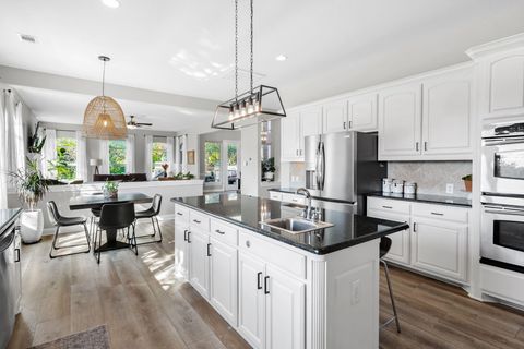 Tiny photo for 13612 Flat Top Ranch RD, Austin, TX 78732 (MLS # 2551991)