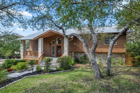 Photo of 16808 Forest Way WAY, Austin, TX 78734 (MLS # 5588170)