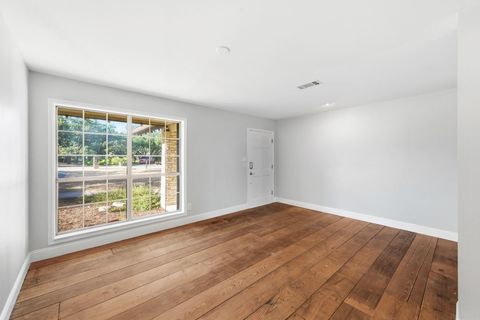 Tiny photo for 7804 Phoenix Pass Pass, Austin, TX 78737 (MLS # 3130393)