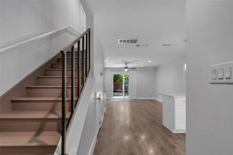 Tiny photo for 3812 Southway DR #101, Austin, TX 78704 (MLS # 4983383)