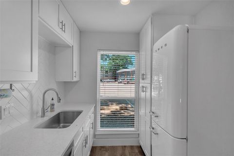 Tiny photo for 3812 Southway DR #101, Austin, TX 78704 (MLS # 4983383)