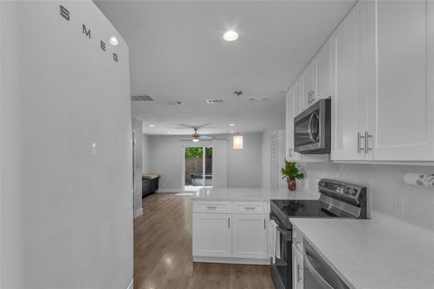 Tiny photo for 3812 Southway DR #101, Austin, TX 78704 (MLS # 4983383)