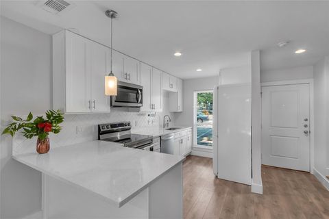 Tiny photo for 3812 Southway DR #101, Austin, TX 78704 (MLS # 4983383)