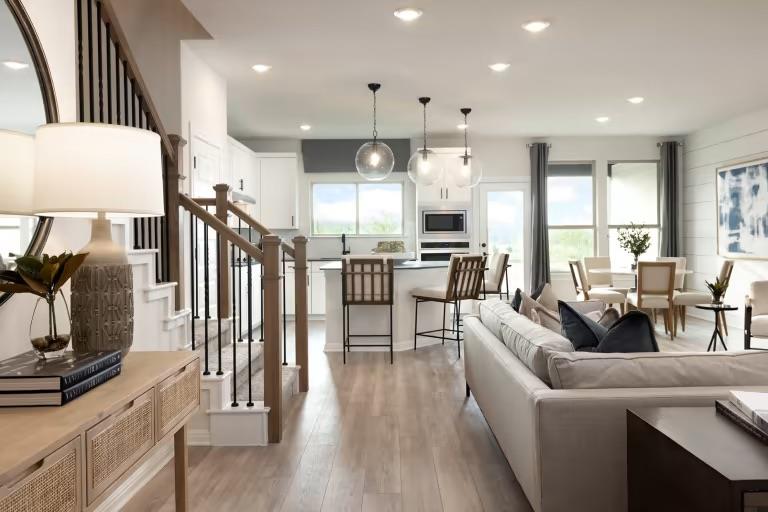 1955 Settlers Glen DR 4202