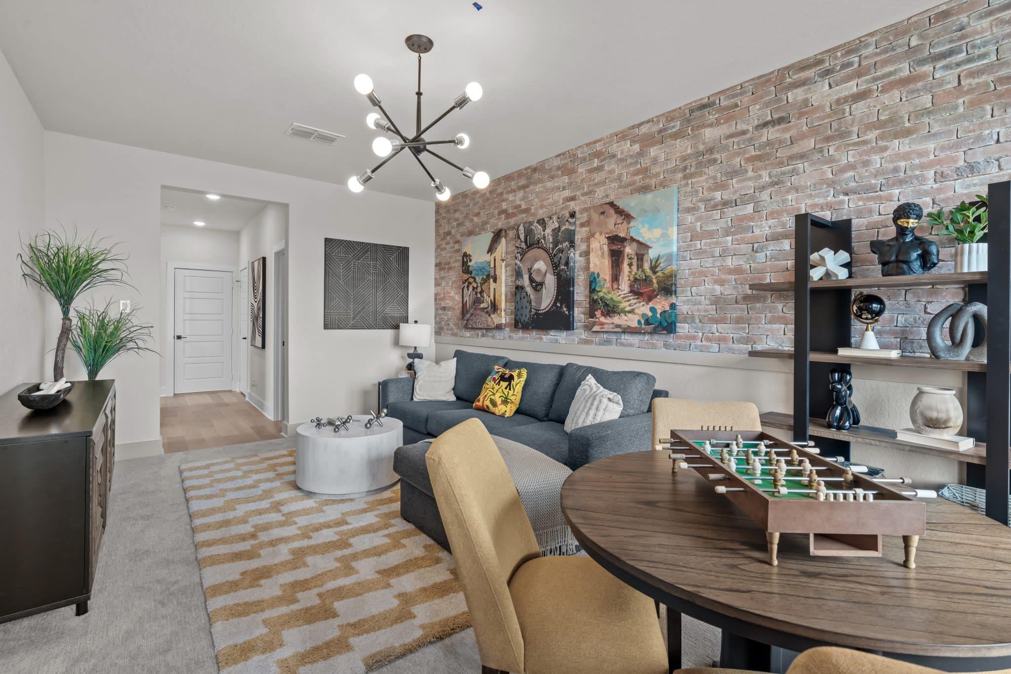 203 Flora Springs CV