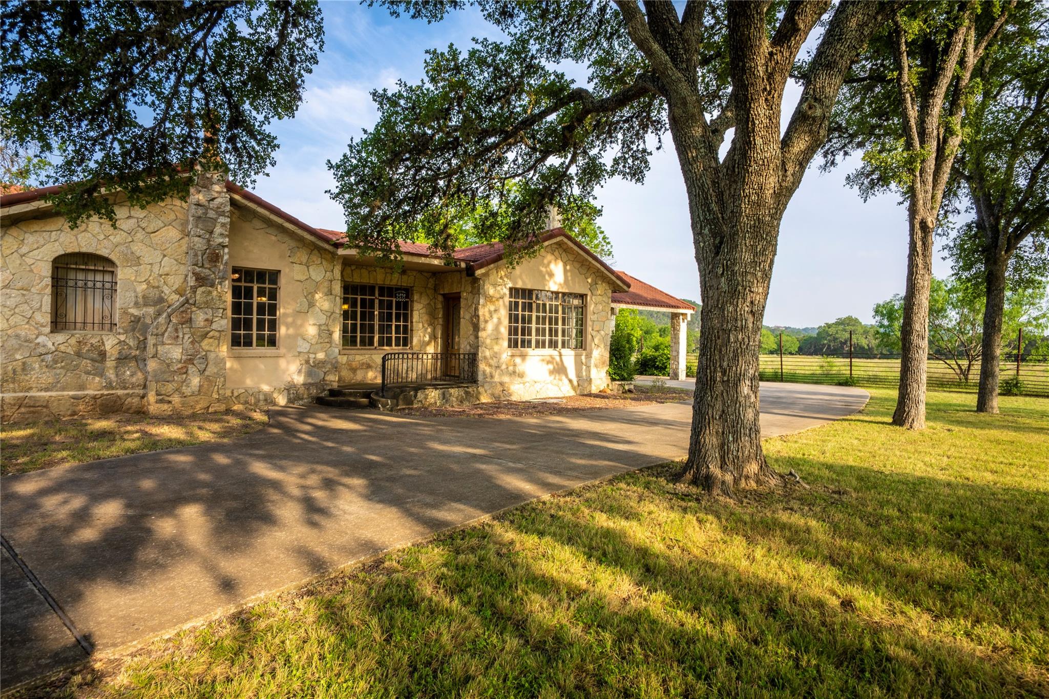 View Helotes, TX 78023 house