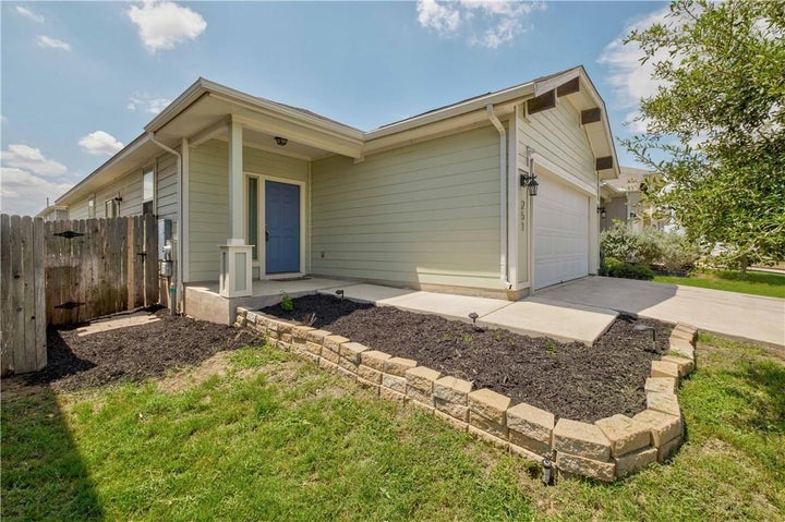 Photo 1 of 29 — 251 Pearl WAY, Buda, TX 78610