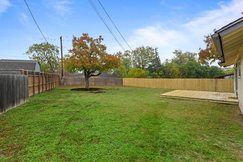 Tiny photo for 902 Warrington DR, Austin, TX 78753 (MLS # 8410807)