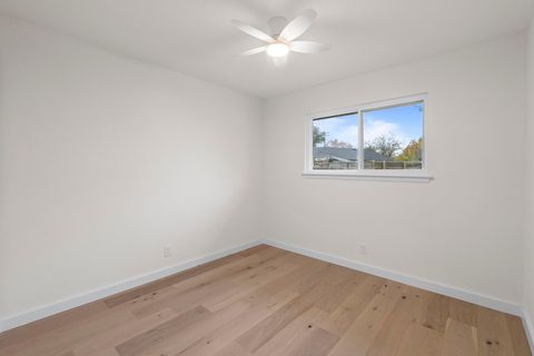 Tiny photo for 902 Warrington DR, Austin, TX 78753 (MLS # 8410807)