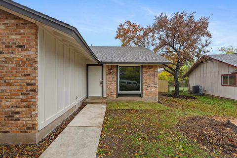 Tiny photo for 902 Warrington DR, Austin, TX 78753 (MLS # 8410807)