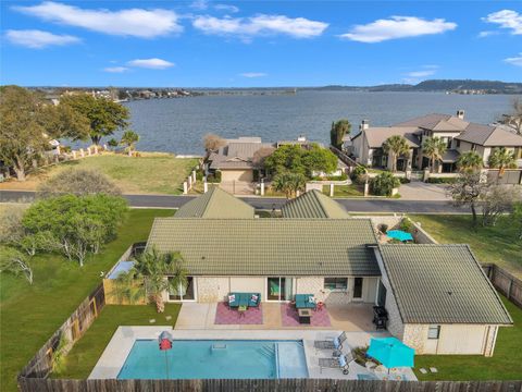 Photo of 202 Lighthouse DR, Horseshoe Bay, TX 78657 (MLS # 3379048)