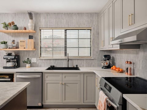 Tiny photo for 11301 Crest Meadow LN, Austin, TX 78748 (MLS # 4504034)