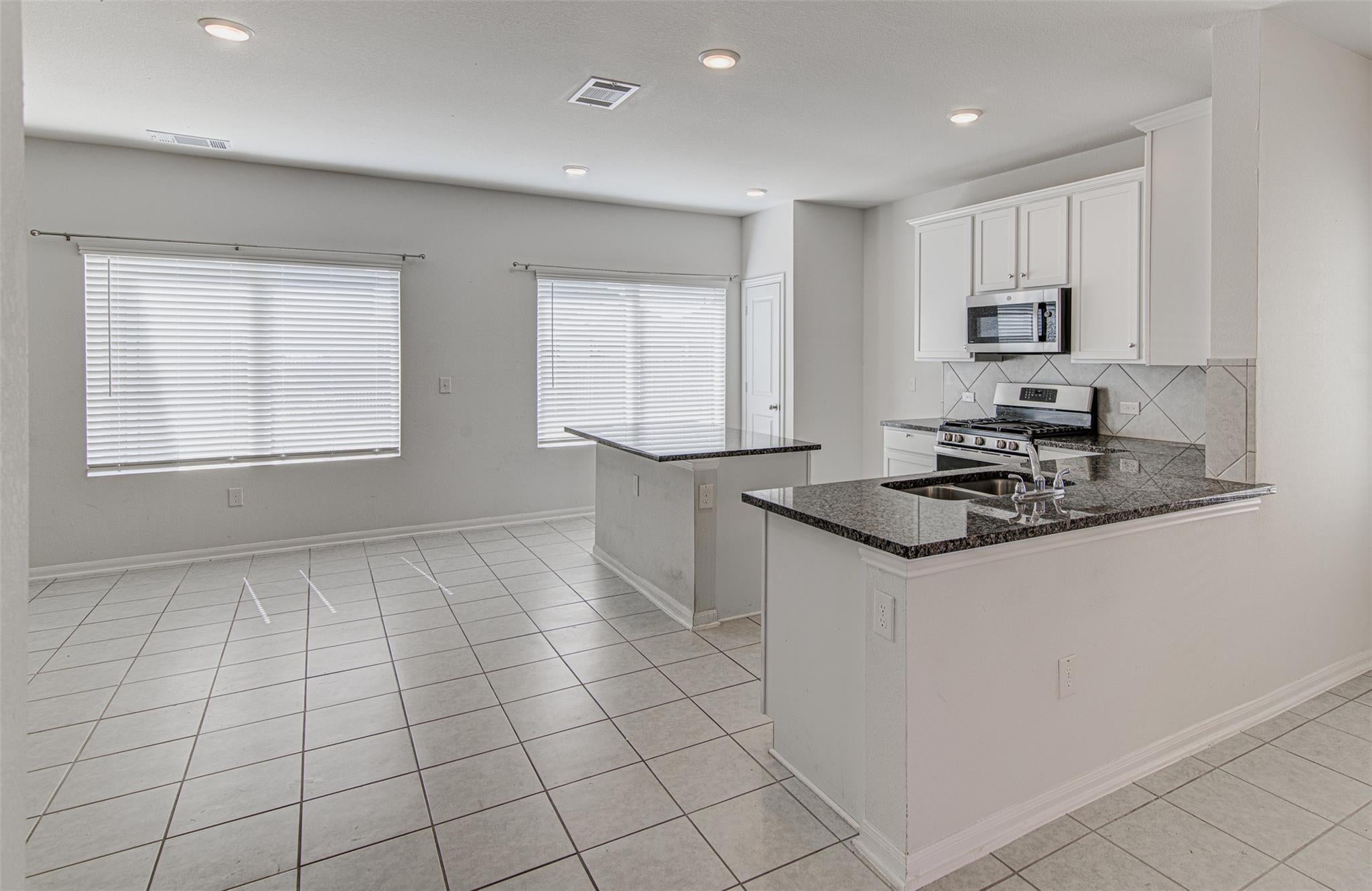 204 Oldbridge DR