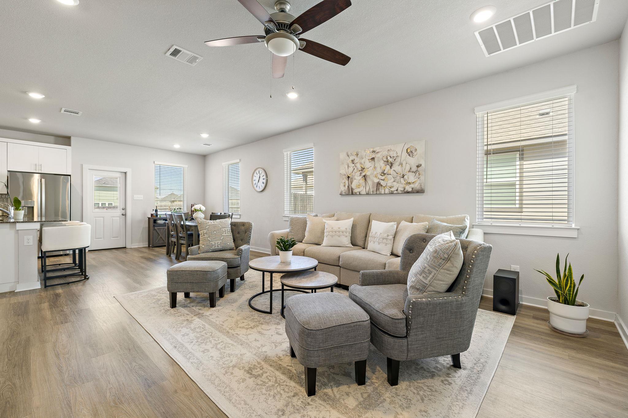 105 Hackberry Branch DR