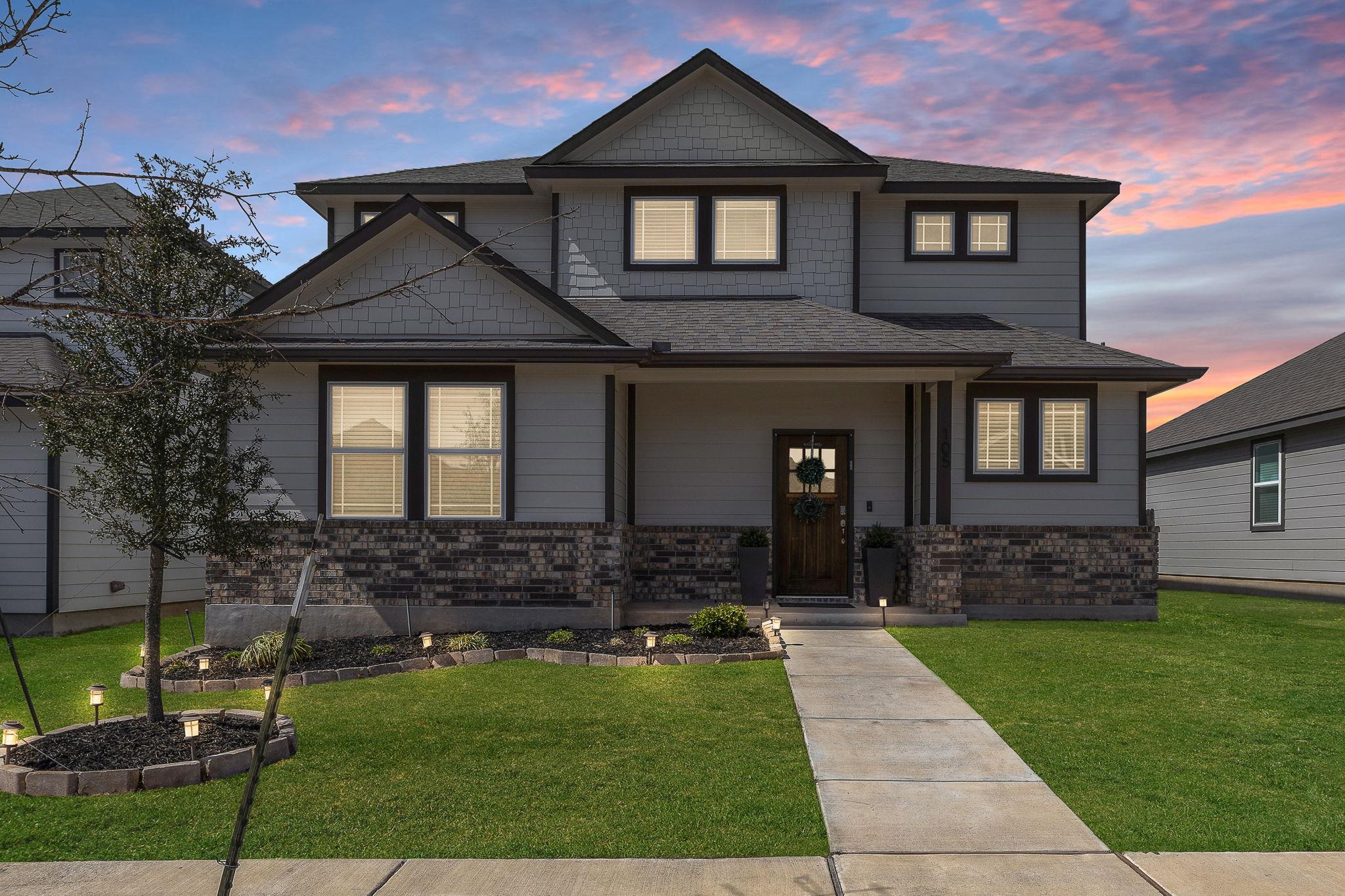 105 Hackberry Branch DR