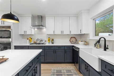 Tiny photo for 813 Cardiff DR, Austin, TX 78745 (MLS # 2826133)