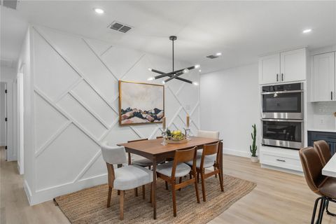 Tiny photo for 813 Cardiff DR, Austin, TX 78745 (MLS # 2826133)