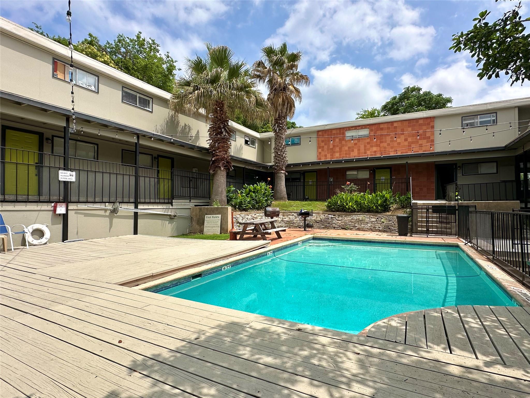 Photo 1 of 14 — 1204 N LBJ DR 202, San Marcos, TX 78666