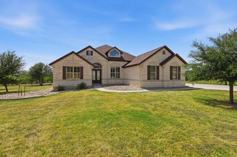 Photo of 290 Honey Locust CT, Driftwood, TX 78619 (MLS # 2055140)