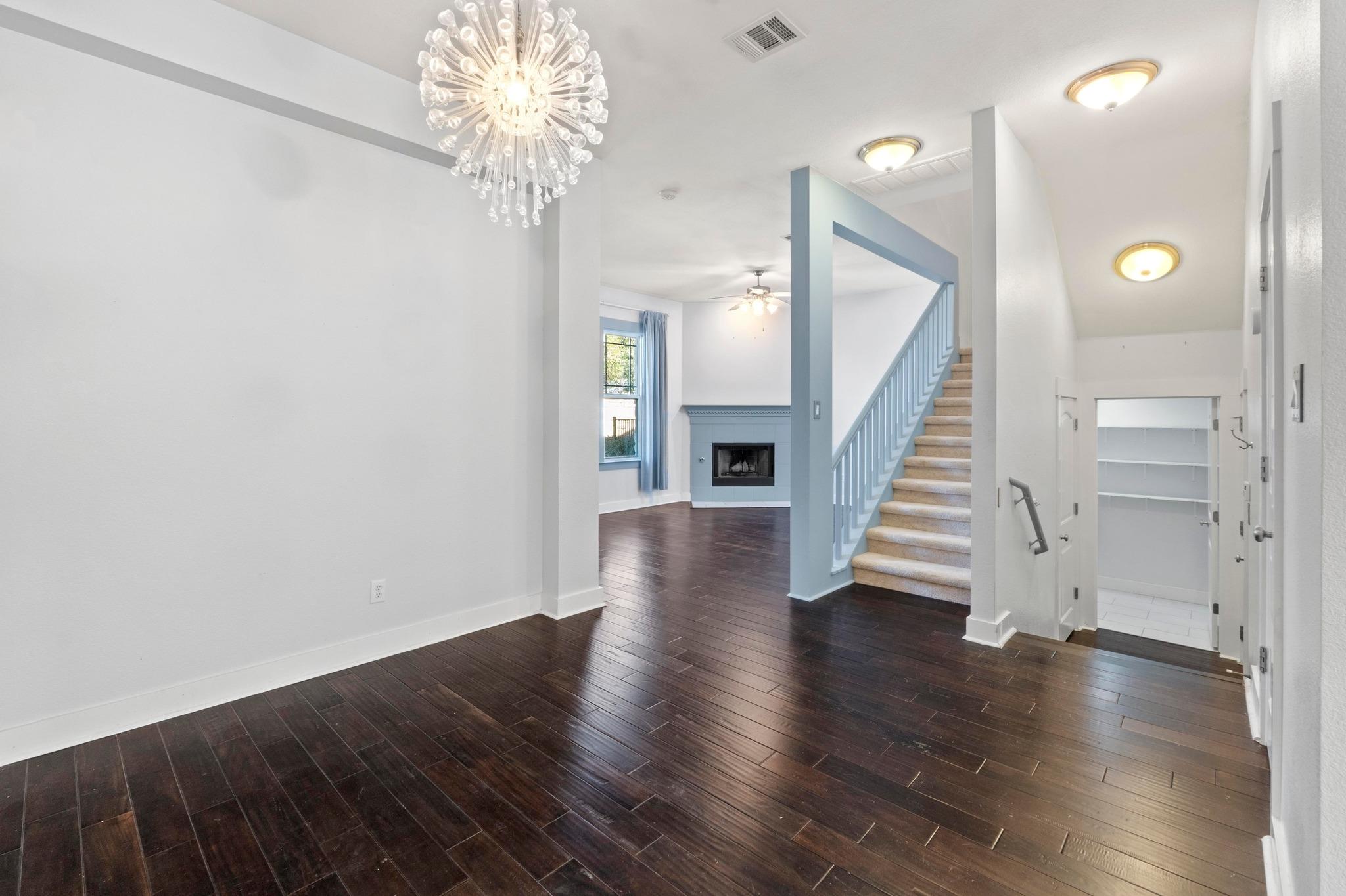 2930 Grand Oaks LOOP 603