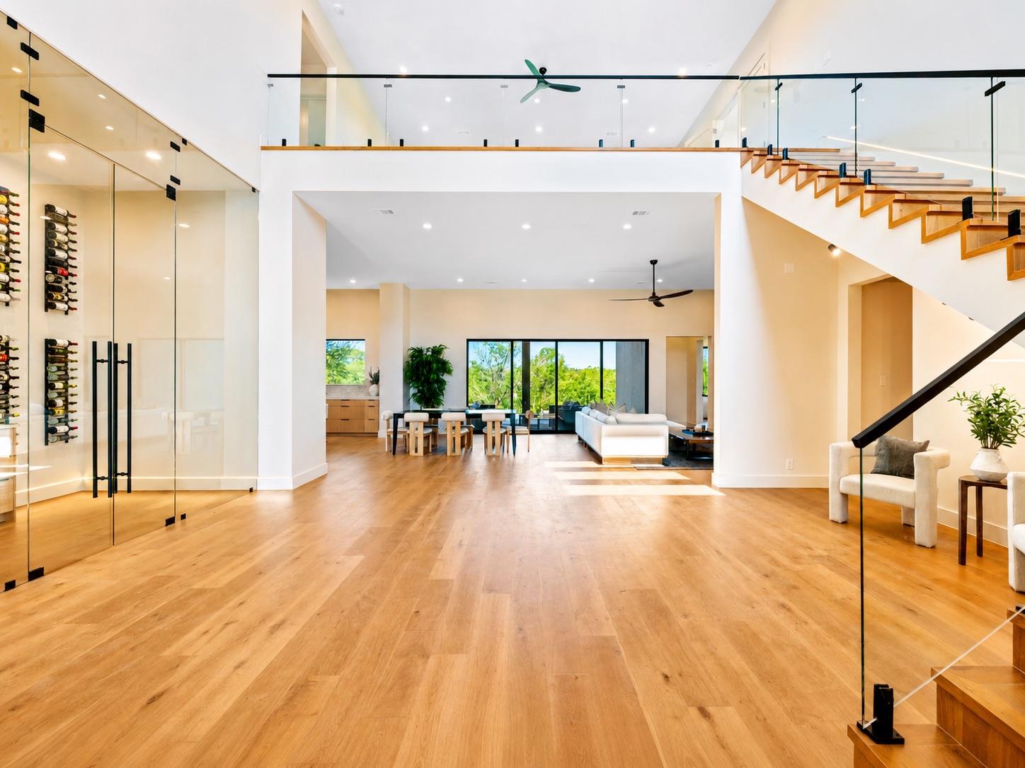 205 Waters View CT