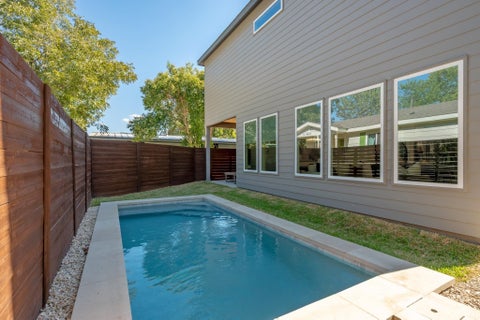 Tiny photo for 1104 Fiesta ST, Austin, TX 78702 (MLS # 2119541)