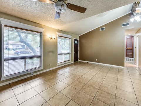 Tiny photo for 817 Glen Oak DR, Austin, TX 78745 (MLS # 9687228)