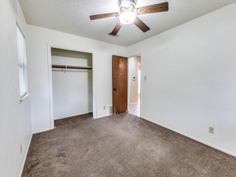 Tiny photo for 817 Glen Oak DR, Austin, TX 78745 (MLS # 9687228)