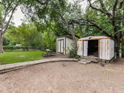 Tiny photo for 817 Glen Oak DR, Austin, TX 78745 (MLS # 9687228)