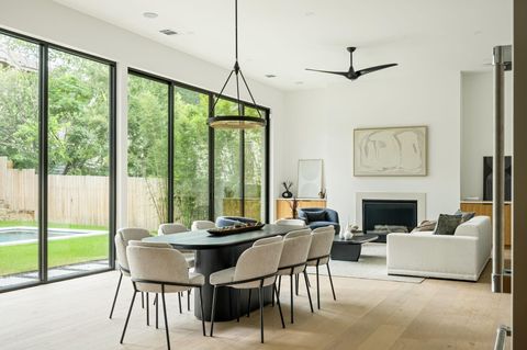 Tiny photo for 1102 Summit ST, Austin, TX 78741 (MLS # 4414626)