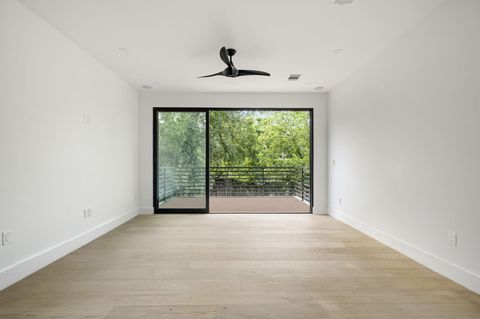 Tiny photo for 1102 Summit ST, Austin, TX 78741 (MLS # 4414626)